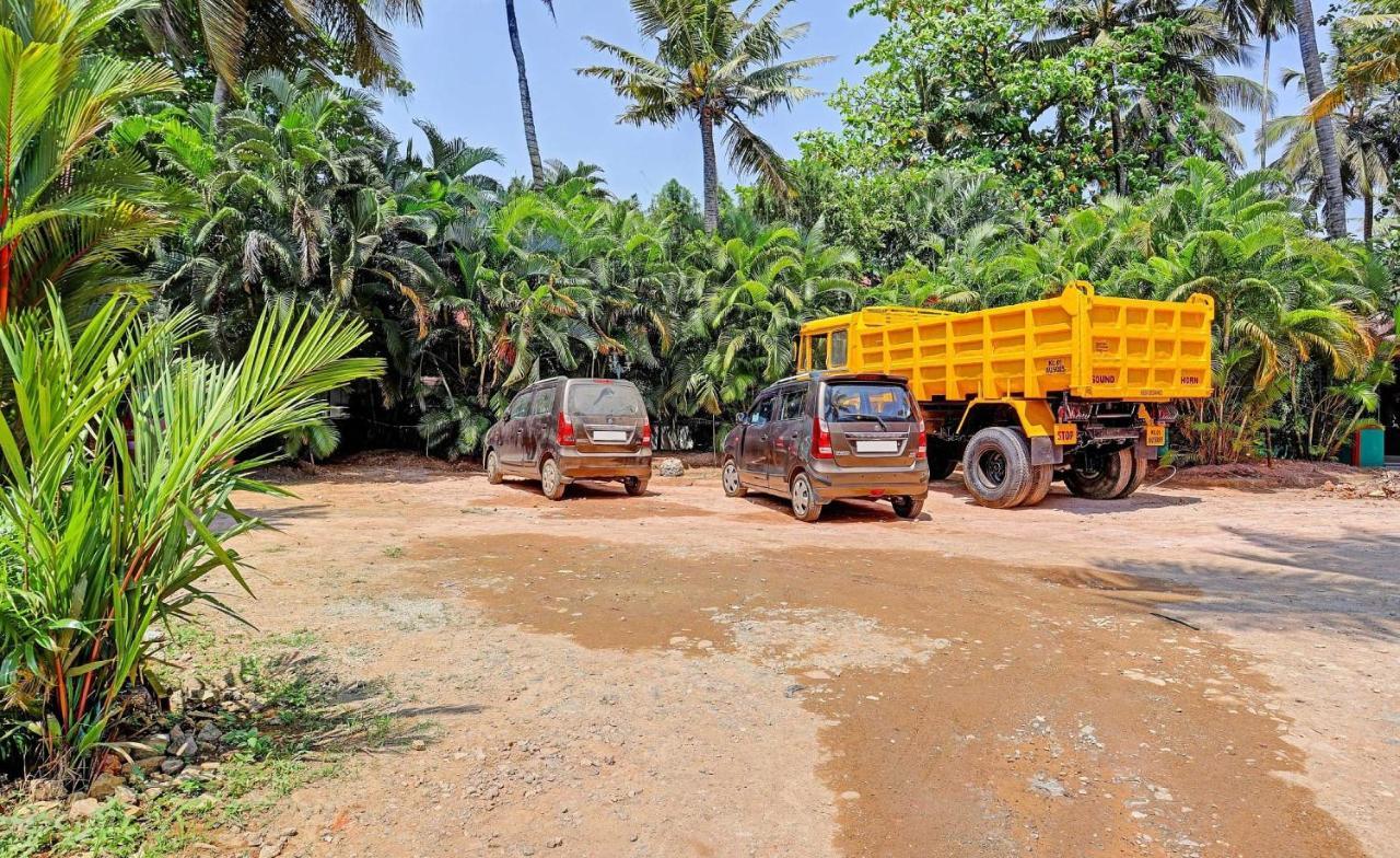 Super Collection O Pallava Rajadhani Thiruvananthapuram Exteriör bild