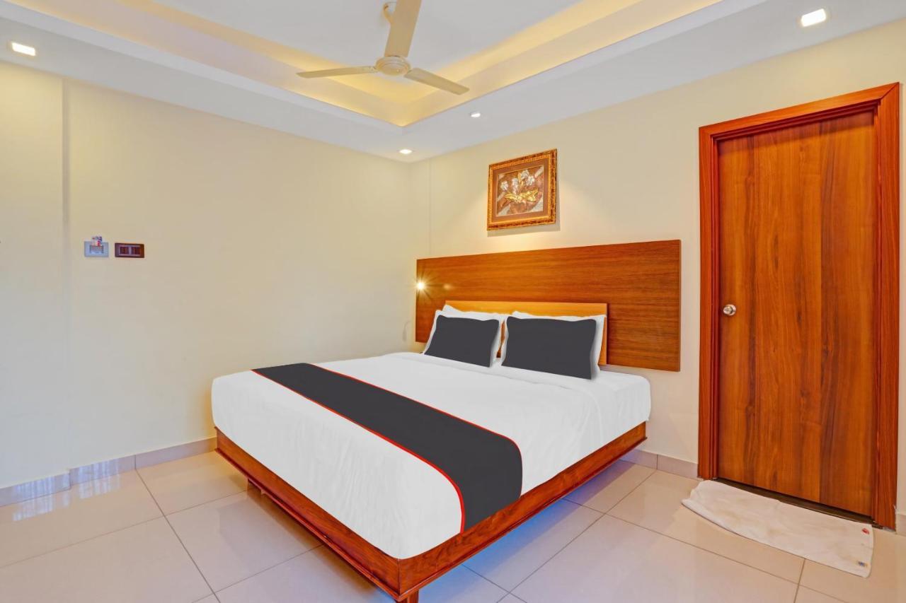 Super Collection O Pallava Rajadhani Thiruvananthapuram Exteriör bild