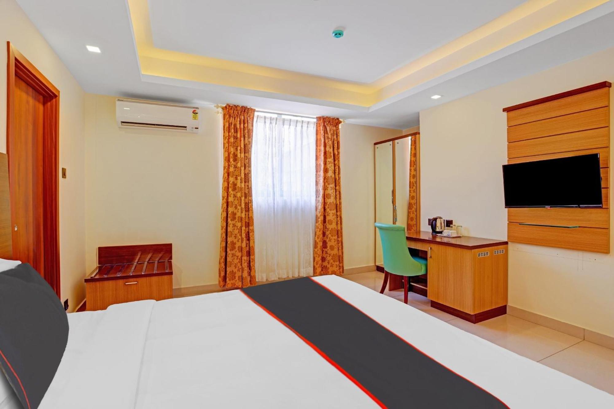 Super Collection O Pallava Rajadhani Thiruvananthapuram Exteriör bild