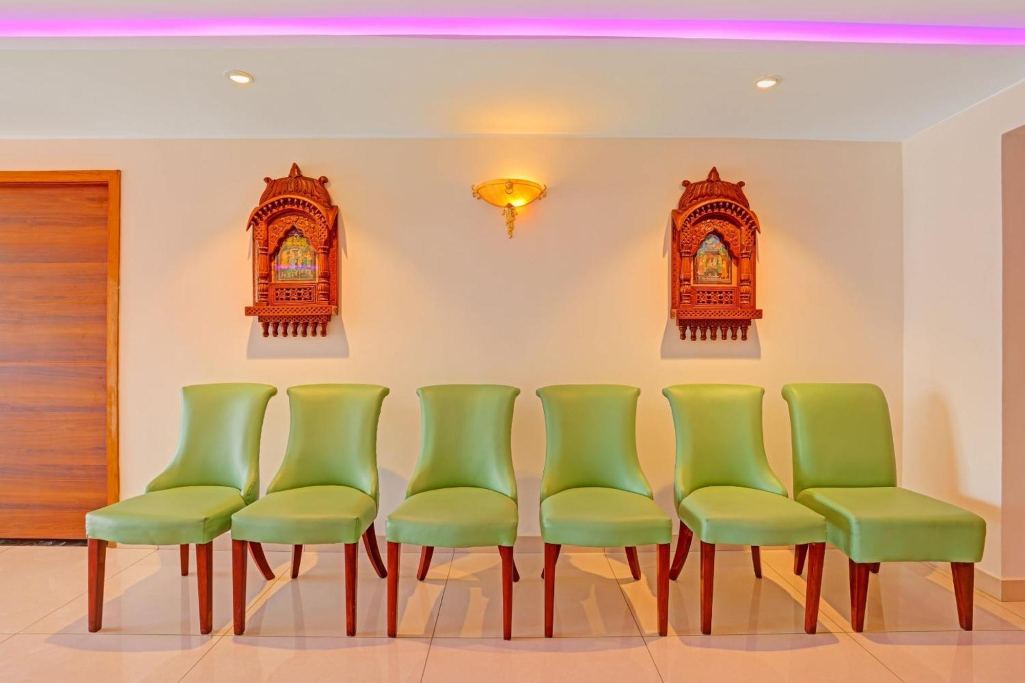 Super Collection O Pallava Rajadhani Thiruvananthapuram Exteriör bild